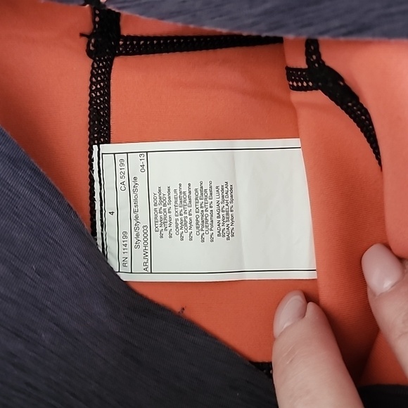 Roxy rash guard ladies pants size 4 swim surf - Picture 3 of 5